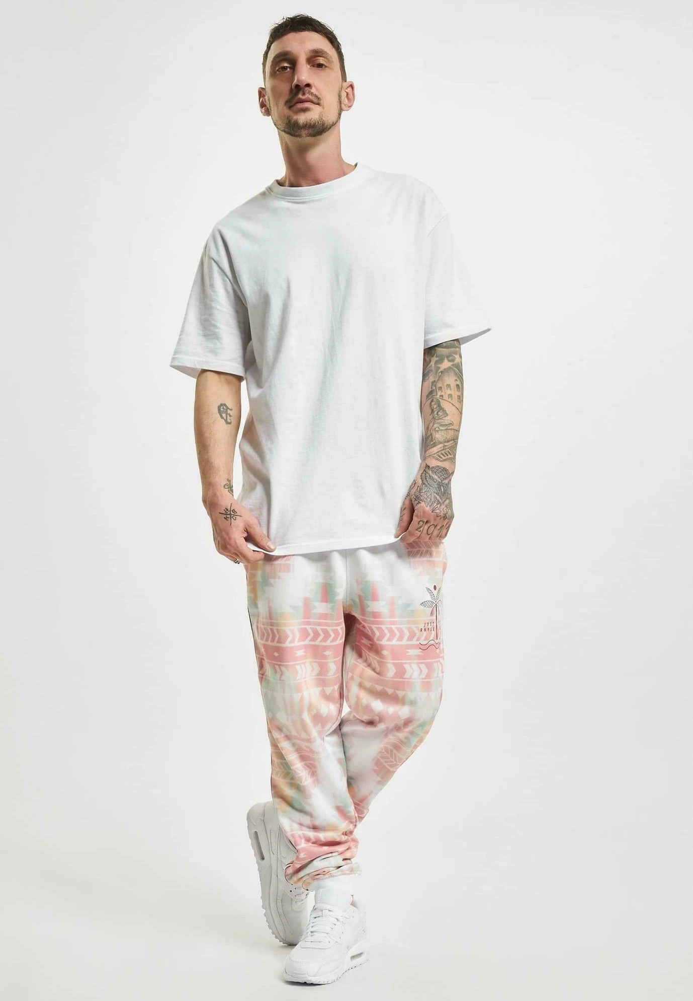 URBAN CLASSICS Pocosol Colored - Trainingsbroek - Offwhite 4 URBAN CLASSICS Pocosol Colored - Trainingsbroek - Offwhite - Afbeelding 2