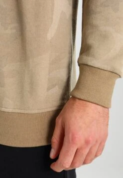 URBAN CLASSICS Camo - Sweater - Sand 12 URBAN CLASSICS Camo - Sweater - Sand -Urban Classics 0ccbf61493804cb88d0d31878c41b0e2