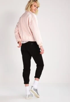 URBAN CLASSICS Bomberjacks - Light Pink -Urban Classics 142245c3a6824c0289f309f4ee90ba01