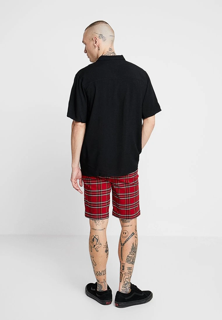 URBAN CLASSICS Checker- Shorts - Red/Black 5 URBAN CLASSICS Checker- Shorts - Red/Black - Afbeelding 3