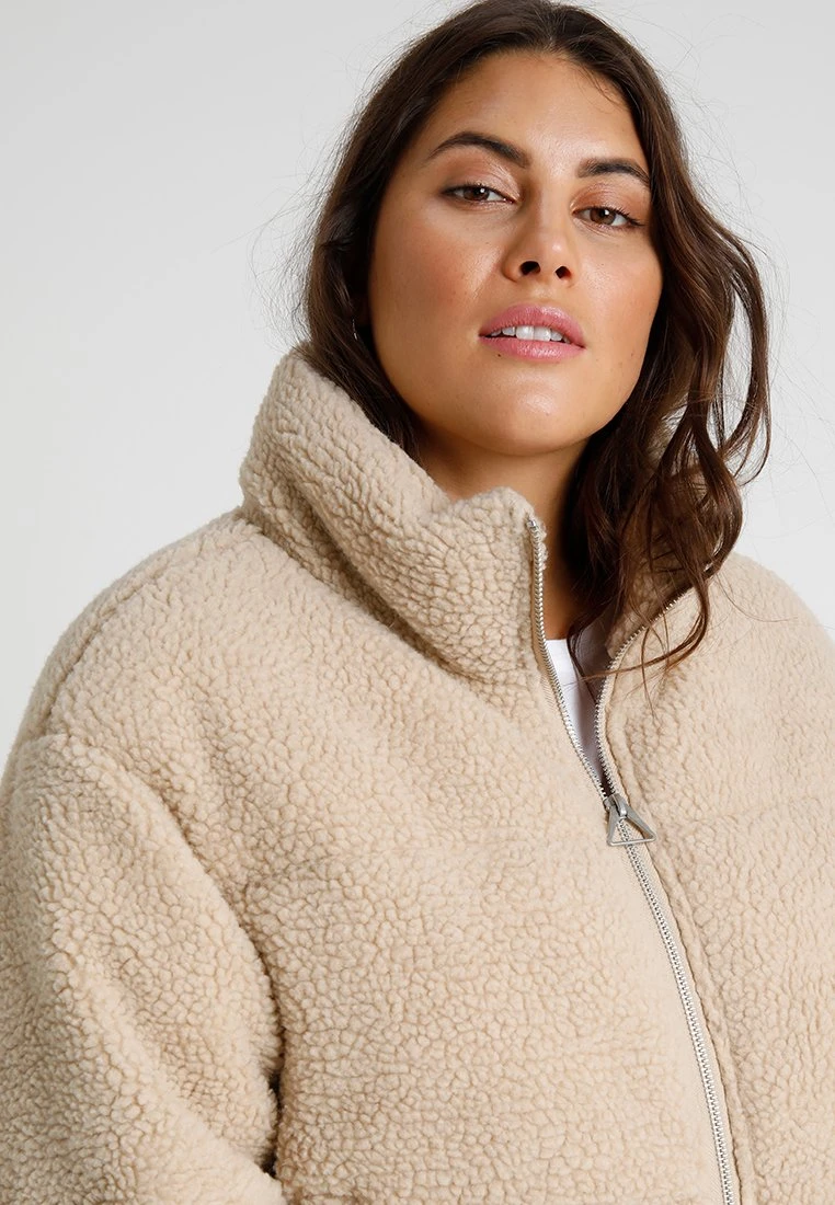 Ladies Boxy Sherpa Puffer Jacket - Winterjas - Darksand 6 Ladies Boxy Sherpa Puffer Jacket - Winterjas - Darksand - Afbeelding 4