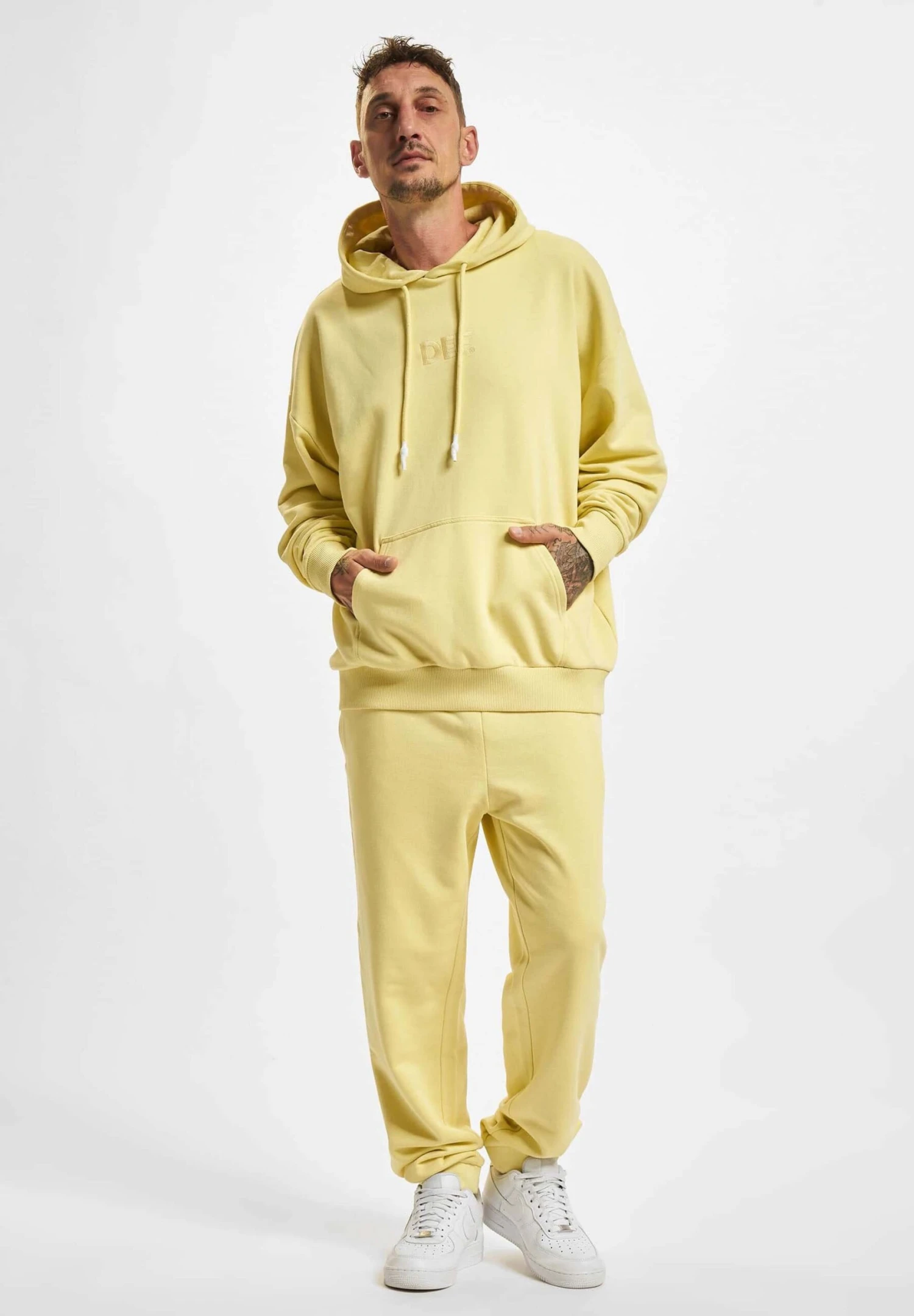 URBAN CLASSICS Def Roda - Trainingsbroek - Yellow 4 URBAN CLASSICS Def Roda - Trainingsbroek - Yellow - Afbeelding 2