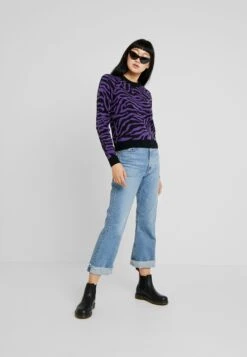 URBAN CLASSICS Ladies Short Tiger Sweater - Trui - Black/Purple -Urban Classics 281f73bd17b64e19b1f9d3bdabf69061