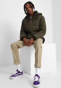 URBAN CLASSICS Pull Over Puffer- Winterjas - Darkolive -Urban Classics 28caf0565c2b4edd977d8690107418d8