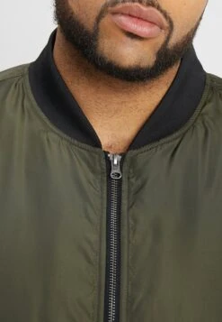 URBAN CLASSICS 2-Tone Jacket - Bomberjacks - Darkolive/Black -Urban Classics 2c336deaf8454701a695dd4da81d511e