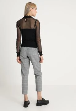 URBAN CLASSICS Ladies Double Layer - Longsleeve - Black -Urban Classics 2c534033a500484d9d04ea5a3c2283df