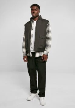 URBAN CLASSICS Clean Puffer - Bodywarmer - Black -Urban Classics 2d3726c009cf4aecbbf94814c44bb36d
