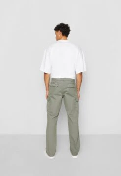 URBAN CLASSICS Accessoires Straight Leg - Cargobroek - Asphalt -Urban Classics 2e3e08e928e547c2baa8639c98988d59