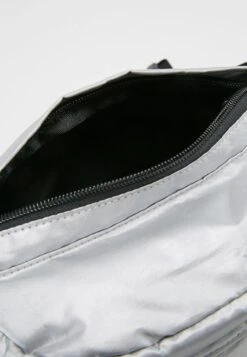 URBAN CLASSICS Heuptas - Silver -Urban Classics 31908e4a14ca4f808d134de9ecd4bc11