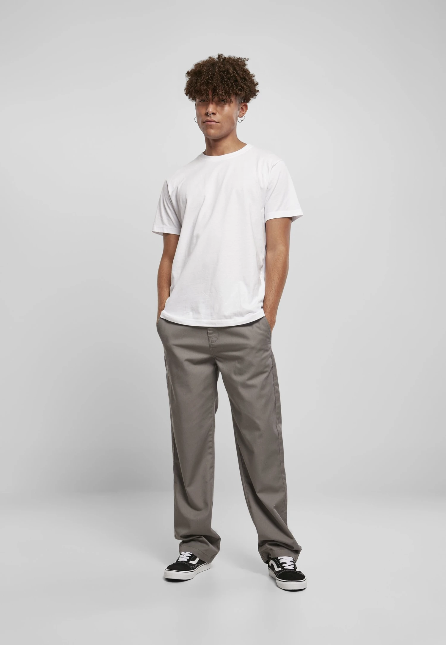 URBAN CLASSICS Classic Workwear- Chino - Asphalt 3 URBAN CLASSICS Classic Workwear- Chino - Asphalt