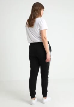 Ladies College Contrast - Trainingsbroek - Black/White -Urban Classics 358d3e2c8c204dc5ae954cdf61689176