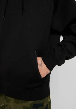 URBAN CLASSICS Raglan Zip Pocket Hoody - Hoodie - Black -Urban Classics 3a8968cf60714846863fa72b345e5bfa