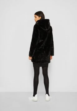 URBAN CLASSICS Mantel - Black 12 URBAN CLASSICS Mantel - Black -Urban Classics 3c82f7d9a0804f0c857fa43a28fe4f3c