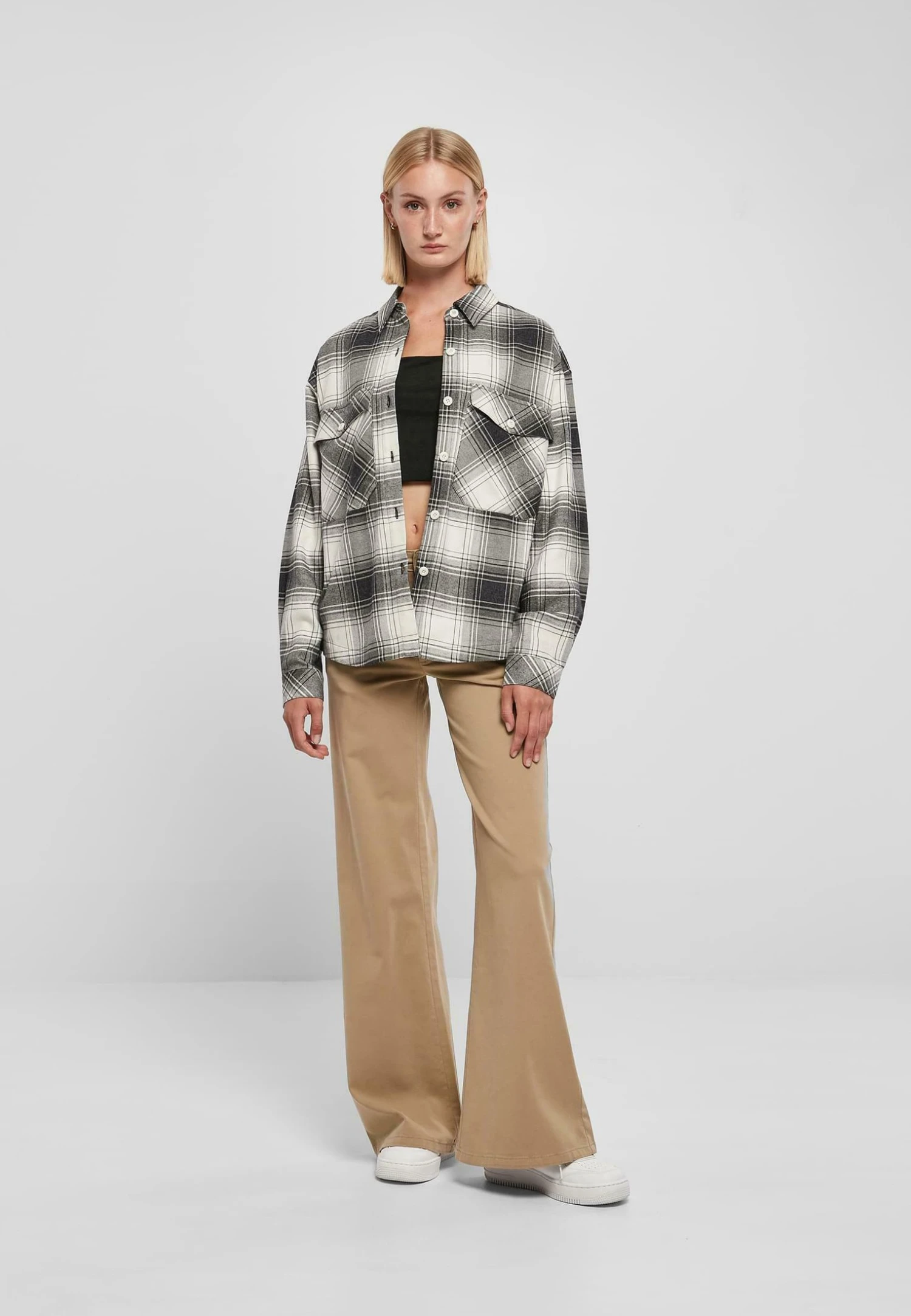 URBAN CLASSICS Oversized- Overhemdblouse - Whitesand Black 4 URBAN CLASSICS Oversized- Overhemdblouse - Whitesand Black - Afbeelding 2