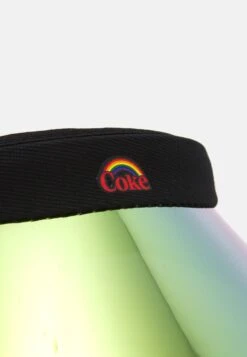 URBAN CLASSICS Coca Cola Pride Visor Unisex - Pet - Black/Orange -Urban Classics 4bc10949786b431da028bcd4a477937e