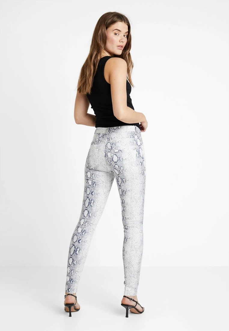 URBAN CLASSICS Ladies Animal Stretch Pants - Jeans Skinny Fit - Offwhite 5 URBAN CLASSICS Ladies Animal Stretch Pants - Jeans Skinny Fit - Offwhite - Afbeelding 3