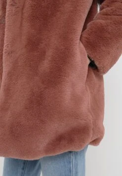 URBAN CLASSICS Ladies Hooded Teddy Coat - Winterjas - Darkrose -Urban Classics 5817e33698f6441cb9257f88bf3263cf