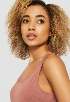 URBAN CLASSICS Top - Terracotta 13 URBAN CLASSICS Top - Terracotta -Urban Classics 597af2ff9f4f4d429d758ad955a39704