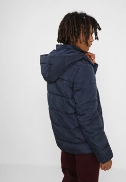 URBAN CLASSICS Hooded Puffer Jacket - Winterjas - Navy -Urban Classics 699e6742257244778ecd88c6da77c3e6