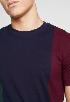 URBAN CLASSICS Tripple Tee - T-Shirt Print - Bottlegreen/Midnightnavy 13 URBAN CLASSICS Tripple Tee - T-Shirt Print - Bottlegreen/Midnightnavy -Urban Classics 6a90c7ef4946427b9da04f4422a054ba