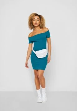 URBAN CLASSICS Off Shoulder - Etui-Jurk - Watergreen -Urban Classics 6ce5e52d45be4151aa72ae83e9b5ed65