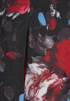 URBAN CLASSICS Pattern - Zwemshorts - Black Rose Aop -Urban Classics 6d33761de9614a348699dc36672346da