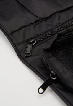 URBAN CLASSICS Cosmetic Pouch Festival - Schoudertas - Black -Urban Classics 6fdc76117d824ec387b1905d2e3c11a0