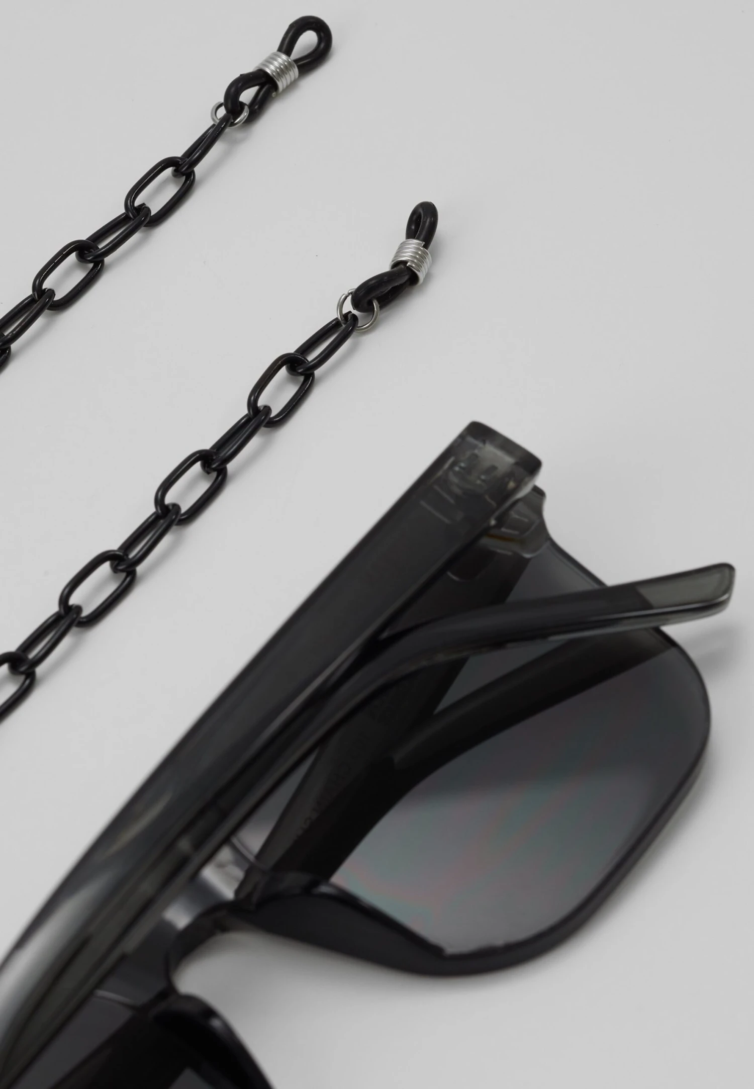 URBAN CLASSICS Chain Sunglasses - Zonnebril - Black 6 URBAN CLASSICS Chain Sunglasses - Zonnebril - Black - Afbeelding 4