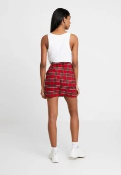 URBAN CLASSICS Ladies Short Checker Skirt - Minirok - Red/Black -Urban Classics 738b16092fa243a1abad09fc18465df3