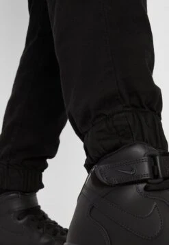 URBAN CLASSICS High Waist - Cargobroek - Black -Urban Classics 78c98e38bea04da0b64376dc339956e9