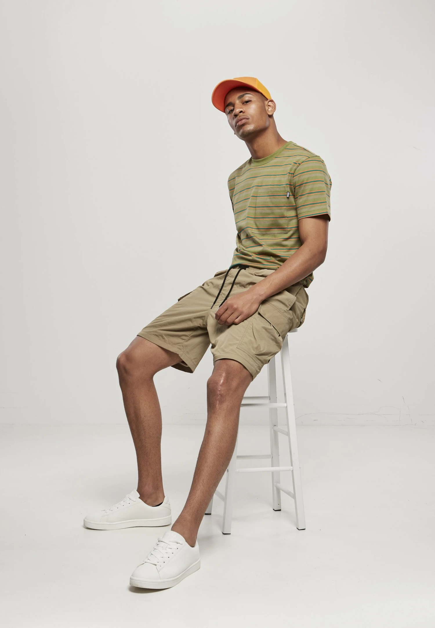 URBAN CLASSICS Nylon Cargo Shorts - Shorts - Khaki 7 URBAN CLASSICS Nylon Cargo Shorts - Shorts - Khaki - Afbeelding 5