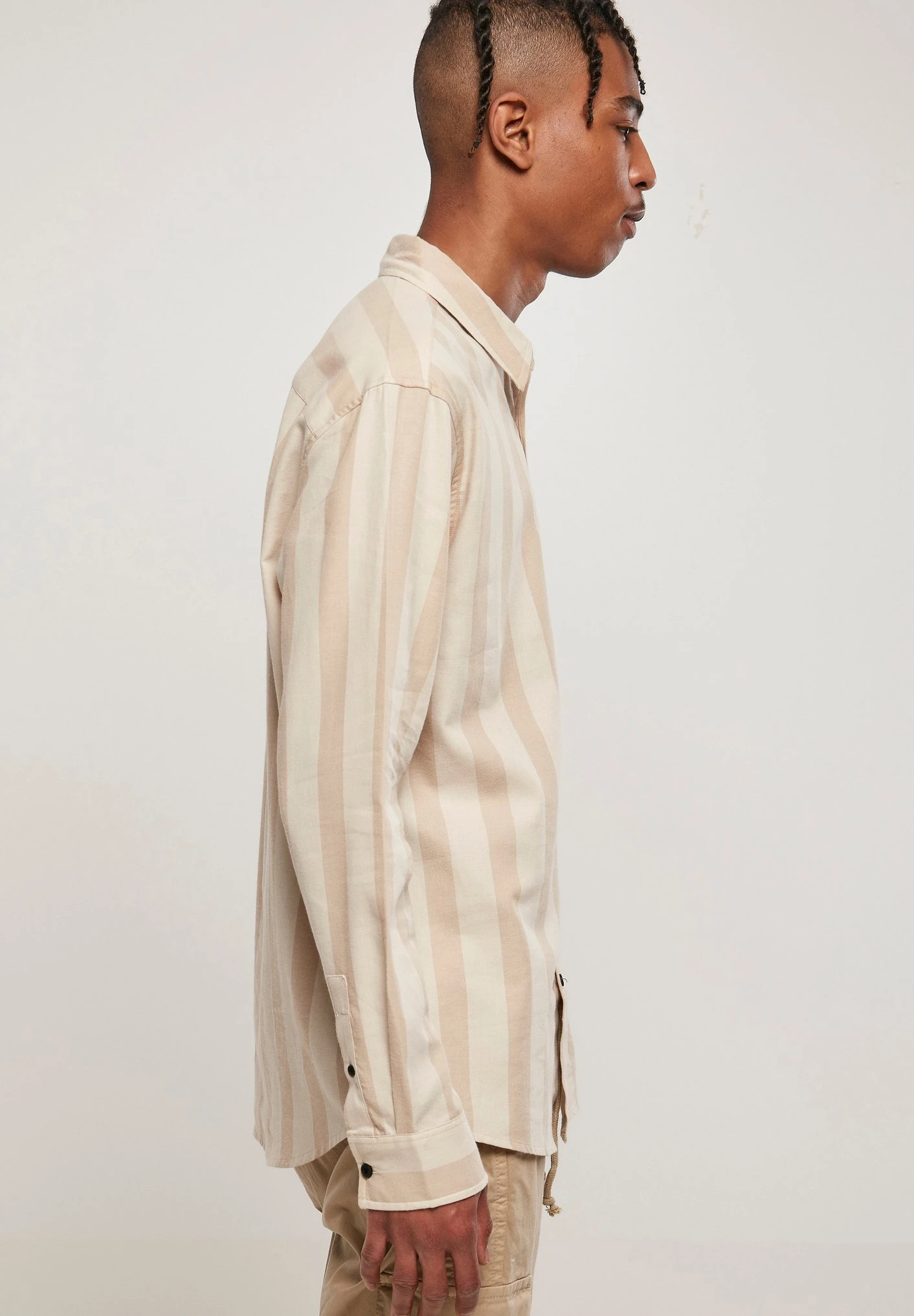 URBAN CLASSICS Overhemd - Unionbeige Softseagrass 7 URBAN CLASSICS Overhemd - Unionbeige Softseagrass - Afbeelding 5