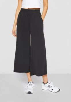 URBAN CLASSICS Culotte - Broek - Black 11 URBAN CLASSICS Culotte - Broek - Black -Urban Classics 7f4faa2eab8b4a20bb87b44c5d4b00cd