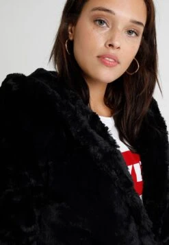 Ladies Hooded Coat - Winterjas - Black -Urban Classics 87d398bd60dd429caf5b1bb770b4325c