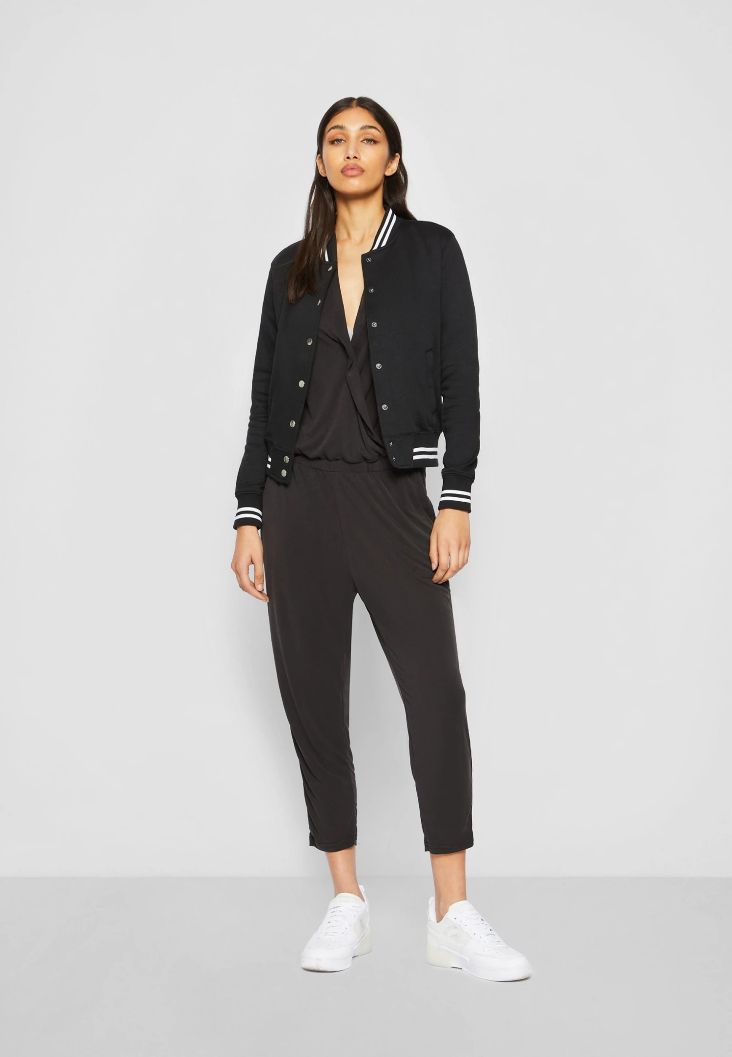 URBAN CLASSICS College Sweat - Lichte Jas - Black 4 URBAN CLASSICS College Sweat - Lichte Jas - Black - Afbeelding 2