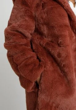 Ladies Hooded Coat - Winterjas - Darkrose -Urban Classics 9770b149629d4e08ae646df560ce47e0