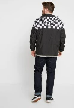 URBAN CLASSICS Check Pull Over Jacket - Windjack - Black/Chess -Urban Classics bb550dd3d8ac49a995960f7b0db41b33