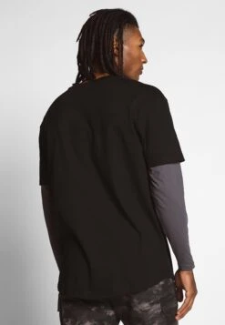 URBAN CLASSICS Oversized Shaped Double Layer Tee - Longsleeve - Darkshadow -Urban Classics bdfeef581a134b0c8181b86c2b455da6