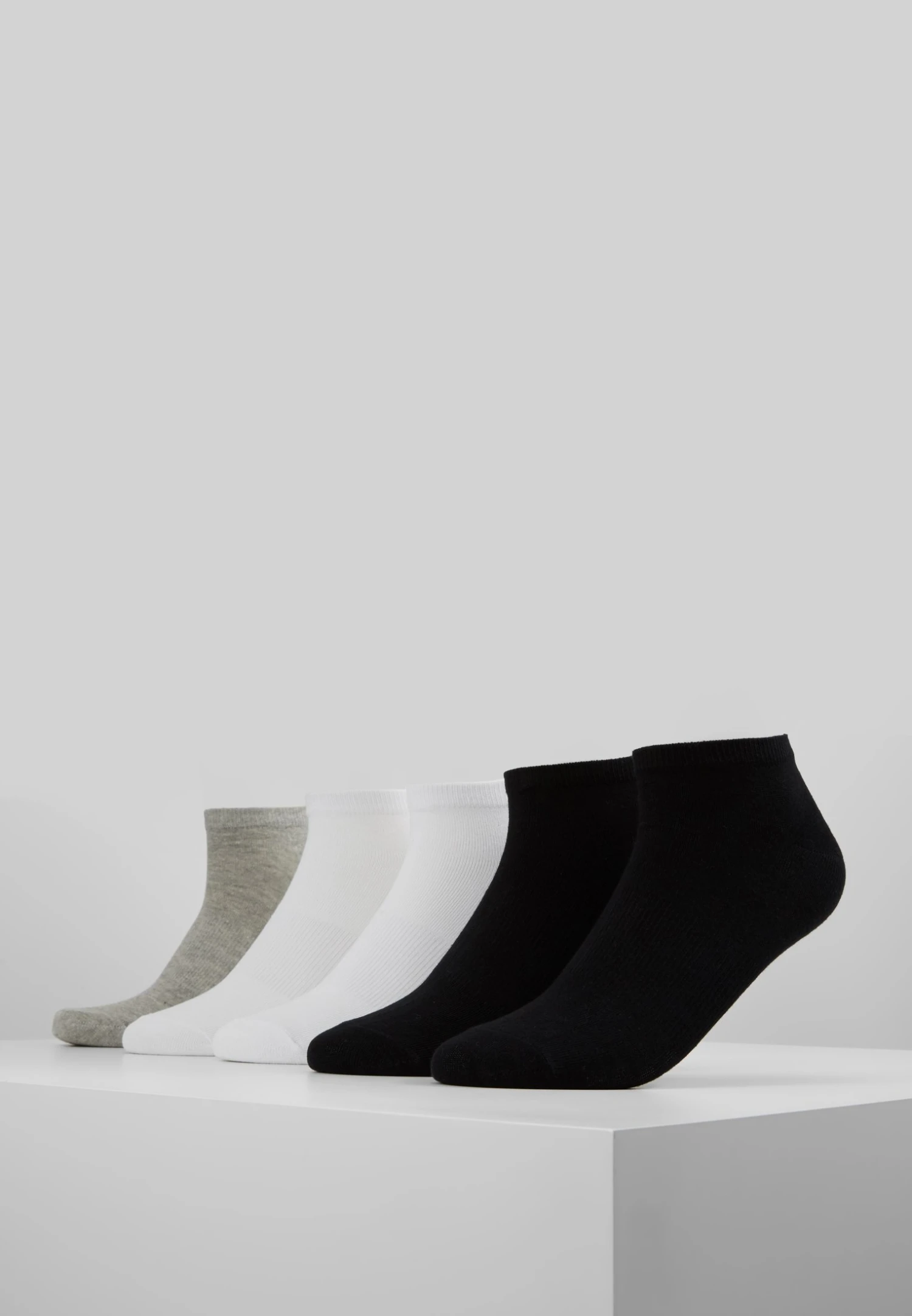 URBAN CLASSICS No Show Socks 5 Pack - Enkelsokken - Black/White/Grey 3 URBAN CLASSICS No Show Socks 5 Pack - Enkelsokken - Black/White/Grey