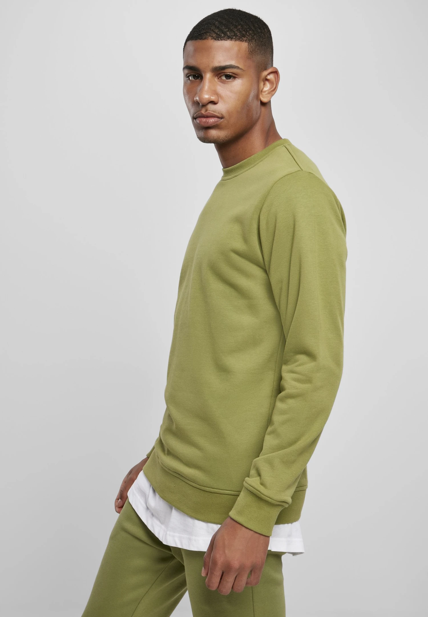 URBAN CLASSICS Basic Crew - Trui - Newolive 5 URBAN CLASSICS Basic Crew - Trui - Newolive - Afbeelding 3