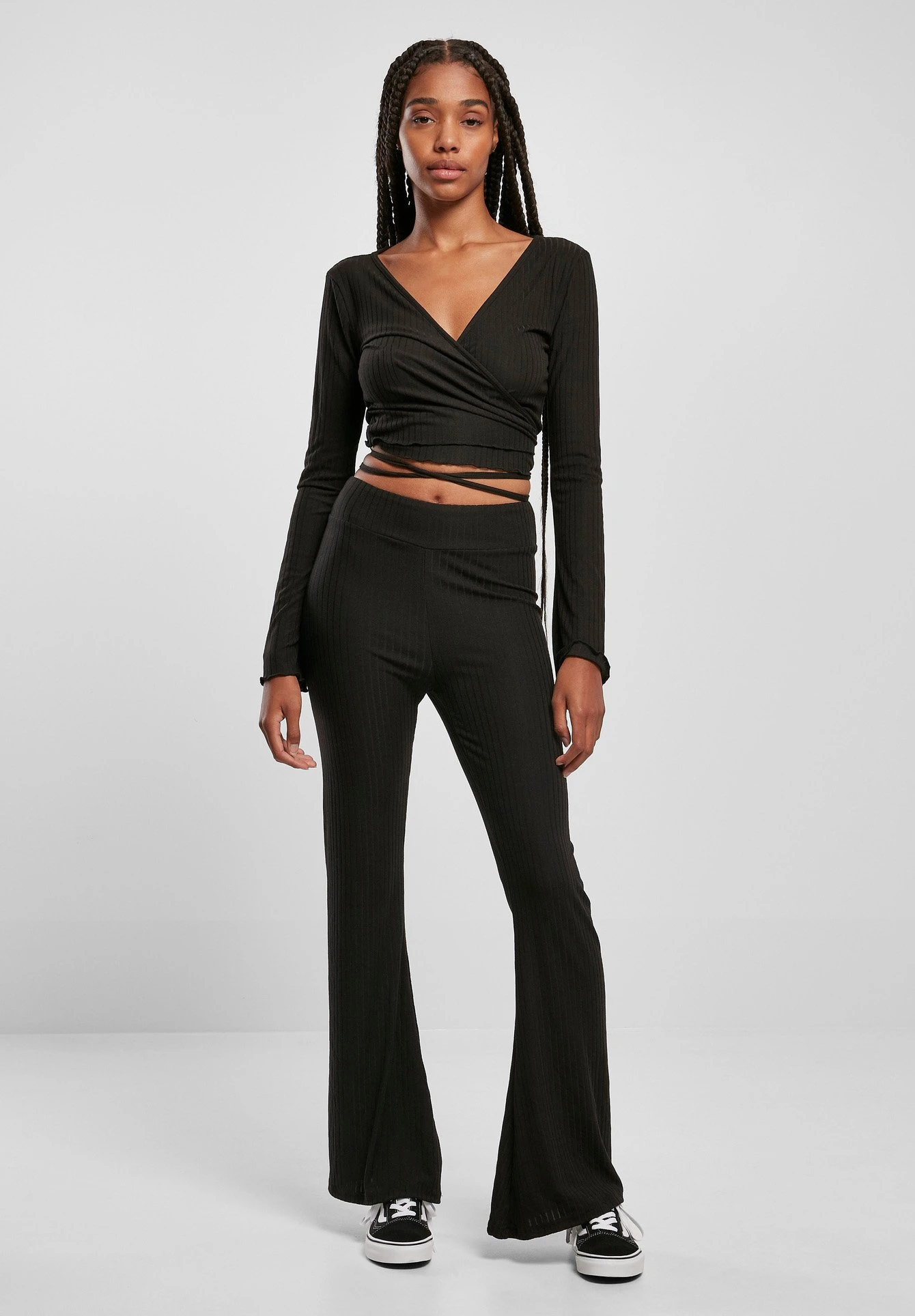 URBAN CLASSICS CroppedWrapped - Longsleeve - Black 4 URBAN CLASSICS CroppedWrapped - Longsleeve - Black - Afbeelding 2