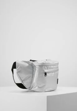 URBAN CLASSICS Heuptas - Silver -Urban Classics c82124b8aa814258a735f6f85f9e3da3