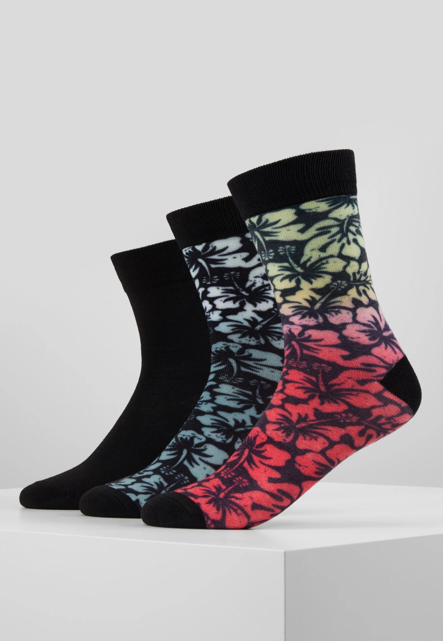 URBAN CLASSICS Flower Socks 3 Pack - Sokken - Black/Grey/Red 3 URBAN CLASSICS Flower Socks 3 Pack - Sokken - Black/Grey/Red