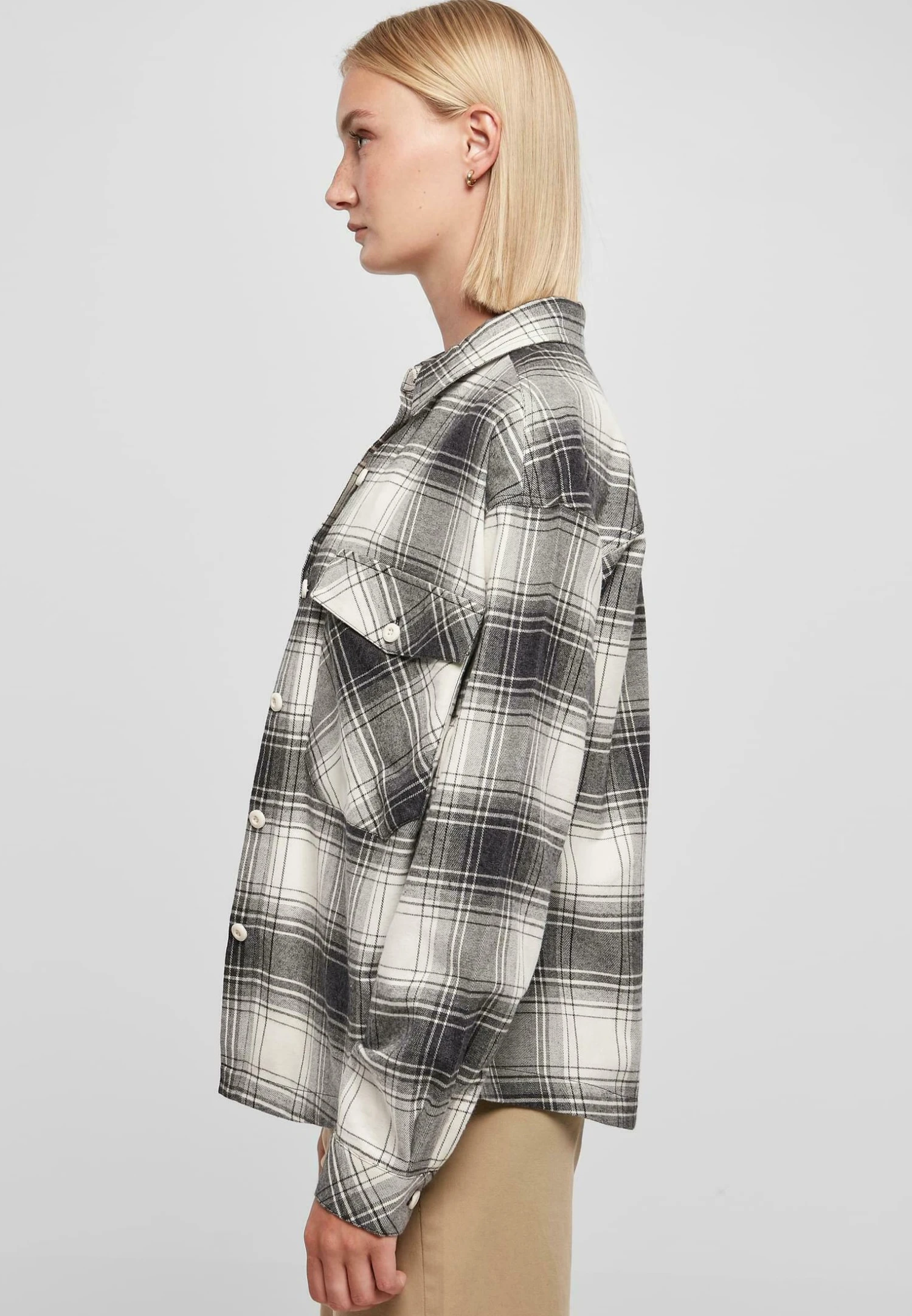 URBAN CLASSICS Oversized- Overhemdblouse - Whitesand Black 7 URBAN CLASSICS Oversized- Overhemdblouse - Whitesand Black - Afbeelding 5