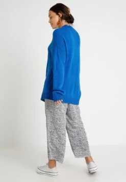 Ladies Oversize Turtleneck - Trui - Bright Blue -Urban Classics de2e5233086e45fb858965be83d2d8ac