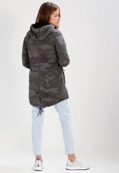 URBAN CLASSICS Overdyed- Parka - Grey -Urban Classics e2eb0ed6f55c4f888d1e94697b069d0d