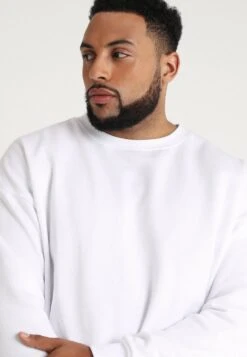 URBAN CLASSICS Crew Neck - Sweater - White 11 URBAN CLASSICS Crew Neck - Sweater - White -Urban Classics ea54baaca1a24579a5d79774cd6d9539