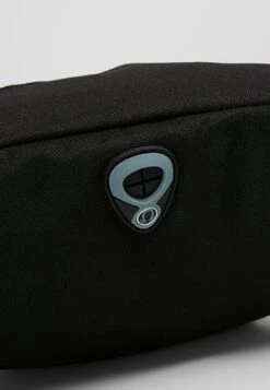 URBAN CLASSICS Double-Zip Shoulder Bag - Heuptas - Black -Urban Classics f0afedc476ab4cba8a7903af419bb72e