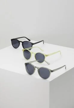 URBAN CLASSICS Sunglasses Cypres 3 Pack - Zonnebril - Black/Light Grey/Yellow